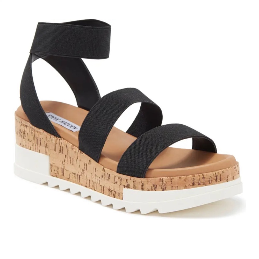 Belladonna Ankle Strap Wedge Sandal
STEVE MADDEN